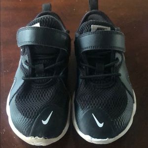 Kids used Nike free